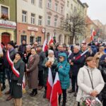 pochód przez dzierżoniowski rynek5