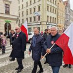 obchody święta niepodległości na Rynku w Dzierżoniowie