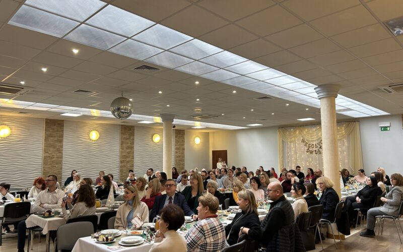 Zaproszeni goście na spotkaniu wigilijnym PSONI