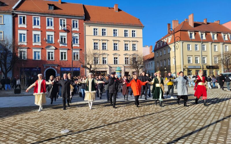 polonez na dzierżoniowskim rynku