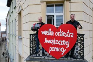 nowa liczarka dla sztabu WOŚP Dzierżoniów