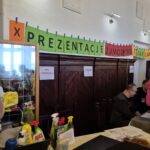stoisko usług sprzątania na warsztatach