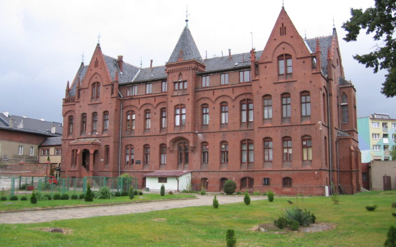 nieruchomość w Bielawie przeznaczona na sprzedaż