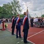poczet sztandarowy stoi
