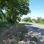 przygotowany pas drogowy do budowy ścieżki pieszo - rowerowej