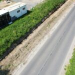widok na rozpoczęte prace przy budowie ścieżki pieszo - rowerowej 3