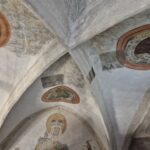 sklepienie prezbiterium, zabytkowe polichromie