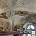 sklepienie prezbiterium, zabytkowe polichromie
