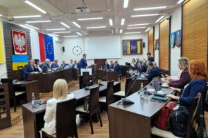 widok na salę sesyjną podczas sesji