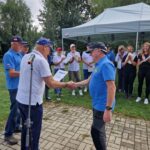 wręczenie podziękowań za udział w regatach