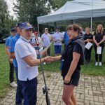 wręczenie podziękowań za udział w regatach, drużyna powiatowa