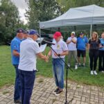 wręczenie podziękowań za udział w regatach