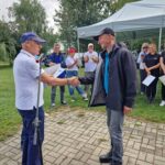 wręczenie podziękowań za udział w regatach