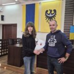 wręczenie nominacji, wspólne zdjęcie z wicestarostą