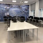 sprzęt komputerowy w pracowni informatycznej