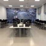 sprzęt komputerowy w pracowni informatycznej