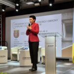 burmistrz Pieszyc podczas wystąpienia