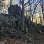 skała od lewej strony