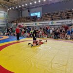 zawody zapaśnicze widok na salę