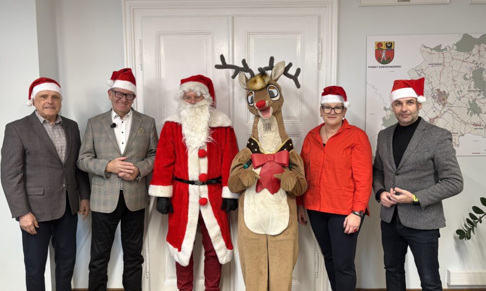 Święty Mikołaj ze starostą, wicestarostą i członkami rady