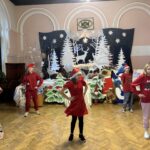 występ dzieci w specjalnym ośrodku