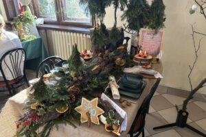 zbliżenie na zwycięski stół konkursowy