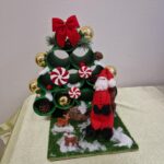 choinka wykonana z rolek papieru