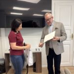 wyróżnienie Alicja Obacz odbiera nagrodę