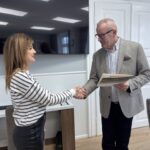 III miejsce Katarzyna Staszkiewicz odbiera nagrodę