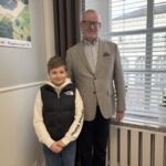 zdjęcie uczestnika ze starostą