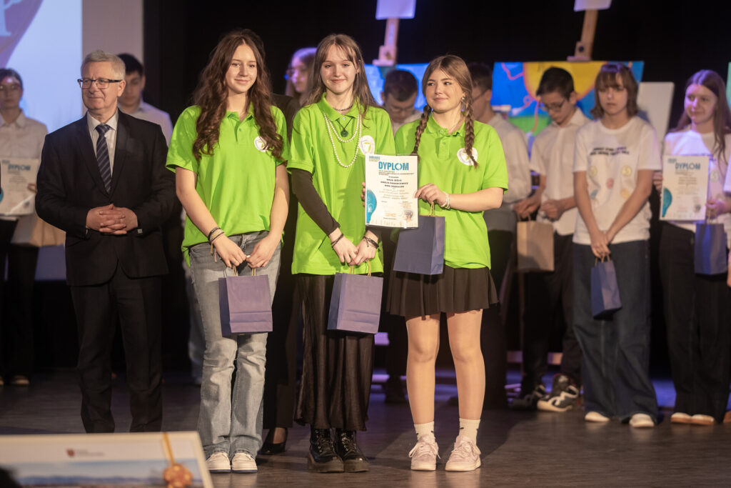 zwycięska drużyna konkursu ekologicznego