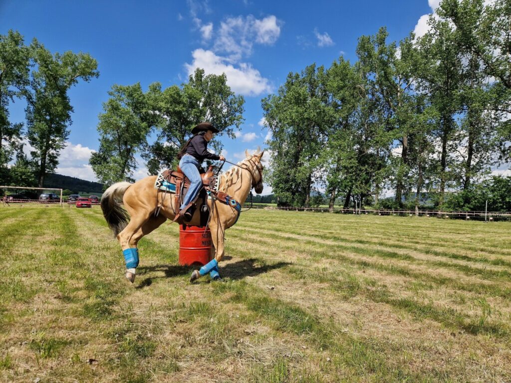 barrel racing