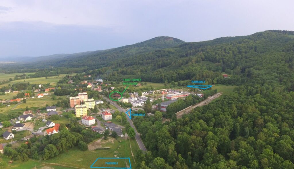 widok z gór na Jodłownik