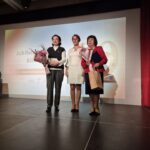 wspólne zdjęcie obecnej i byłych dyrektorek