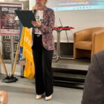 dyrektor biblioteki podczas festiwalu